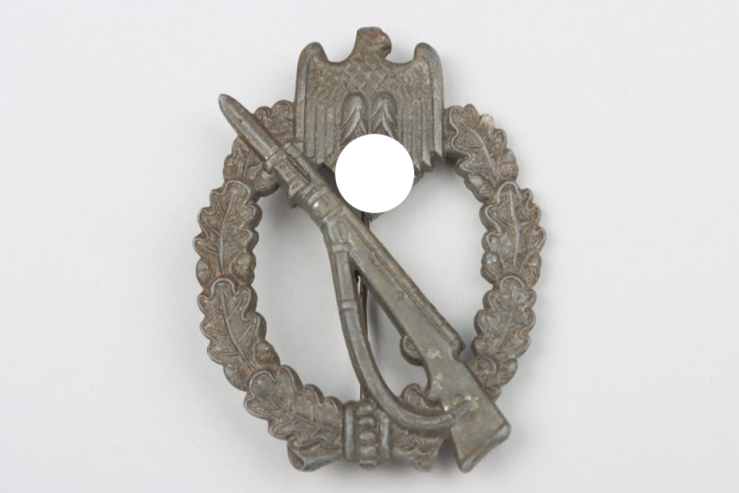 Infantry Assault Badge in Silver