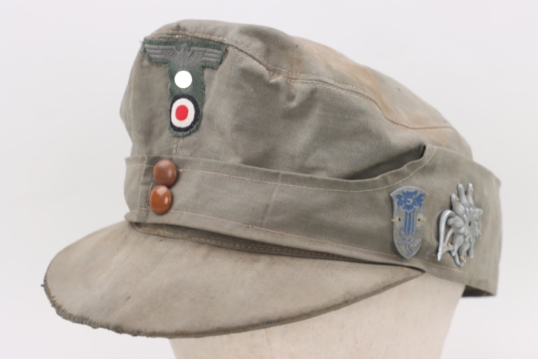 Heer Gebirgsjäger mountain cap EM/NCO with Enzian badge