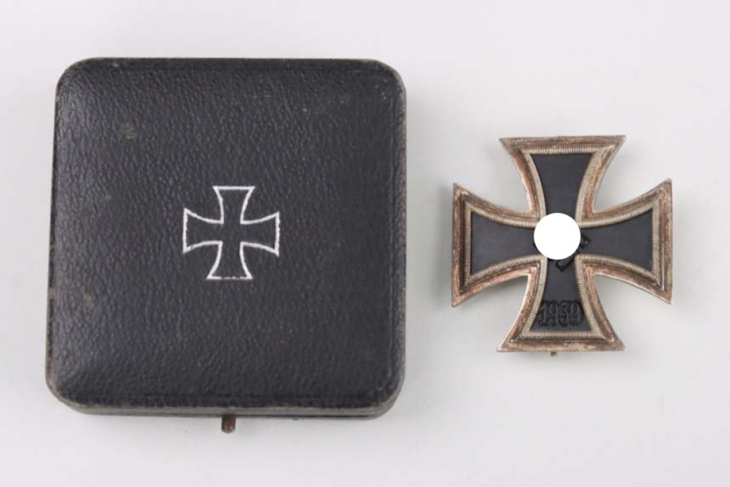 1939 Iron Cross 1st Class in case - HARALD PFAEHLER