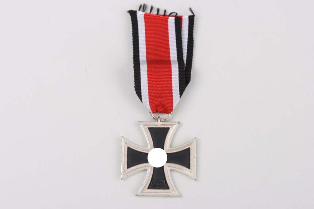 1939 Iron Cross 2nd Class - "113" Aurich, Dresden