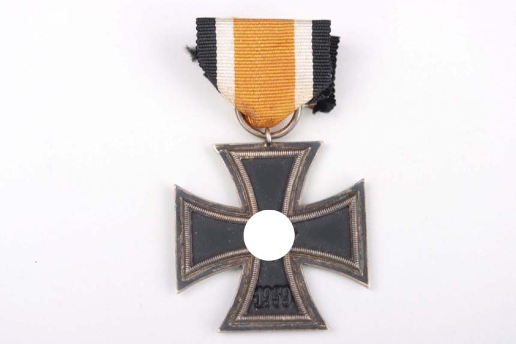 1939 Iron Cross 2nd Class - unmarked Paul Meybauer