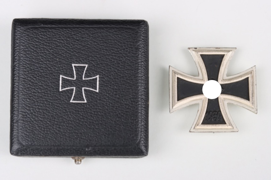 1939 Iron Cross 1st Class in case - 26 (mint)