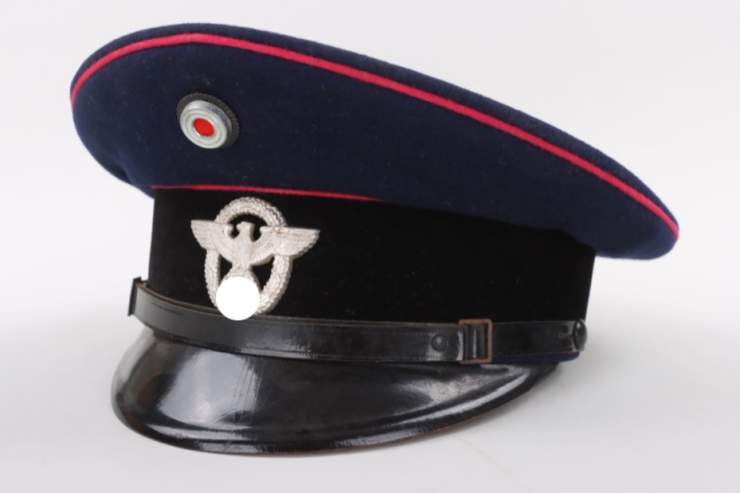 Fire brigade visor cap