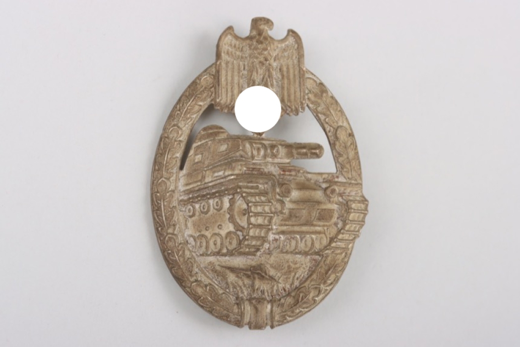 Tank Assault Badge in Silver "Juncker"