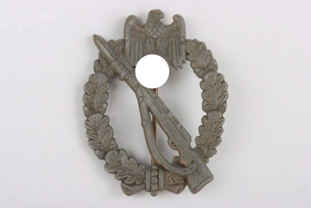 Infantry Assault Badge in Bronze