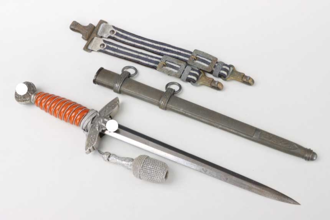 M37 Luftwaffe officer's dagger with portepee & hangers - Eickhorn