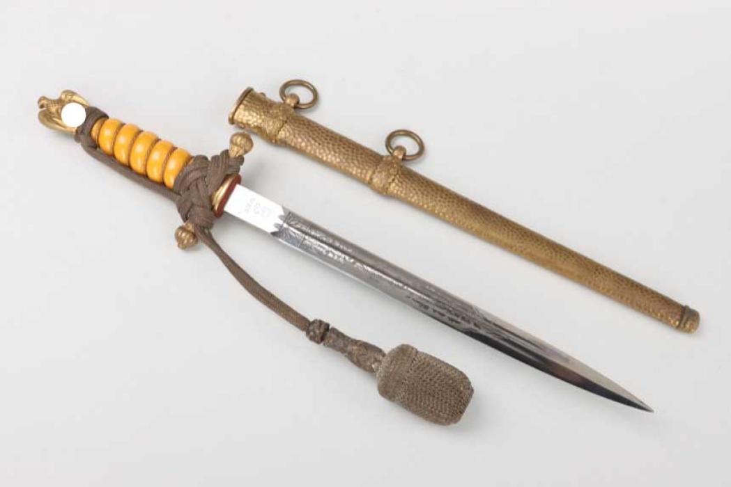 M38 Kriegsmarine officer's dagger with portepee - WKC