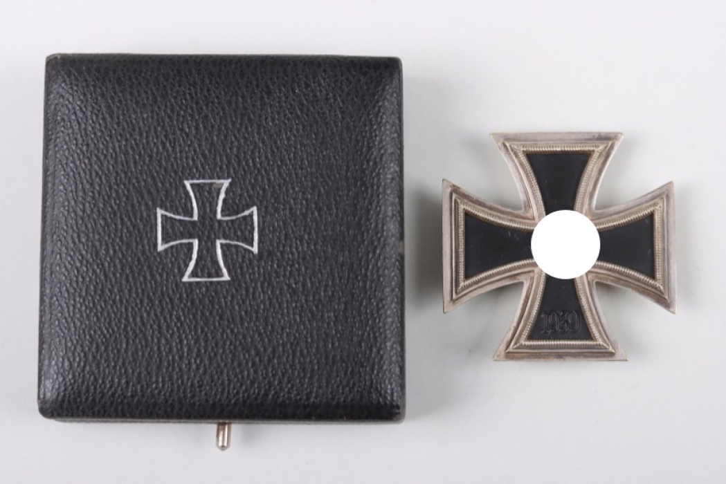 Wachtmeister Lämmer - 1939 Iron Cross 1st Class in case - Meybauer