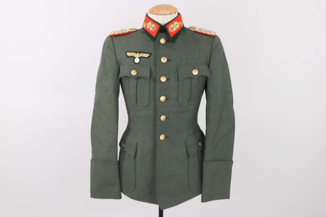 Heer field tunic for a Generalleutnant