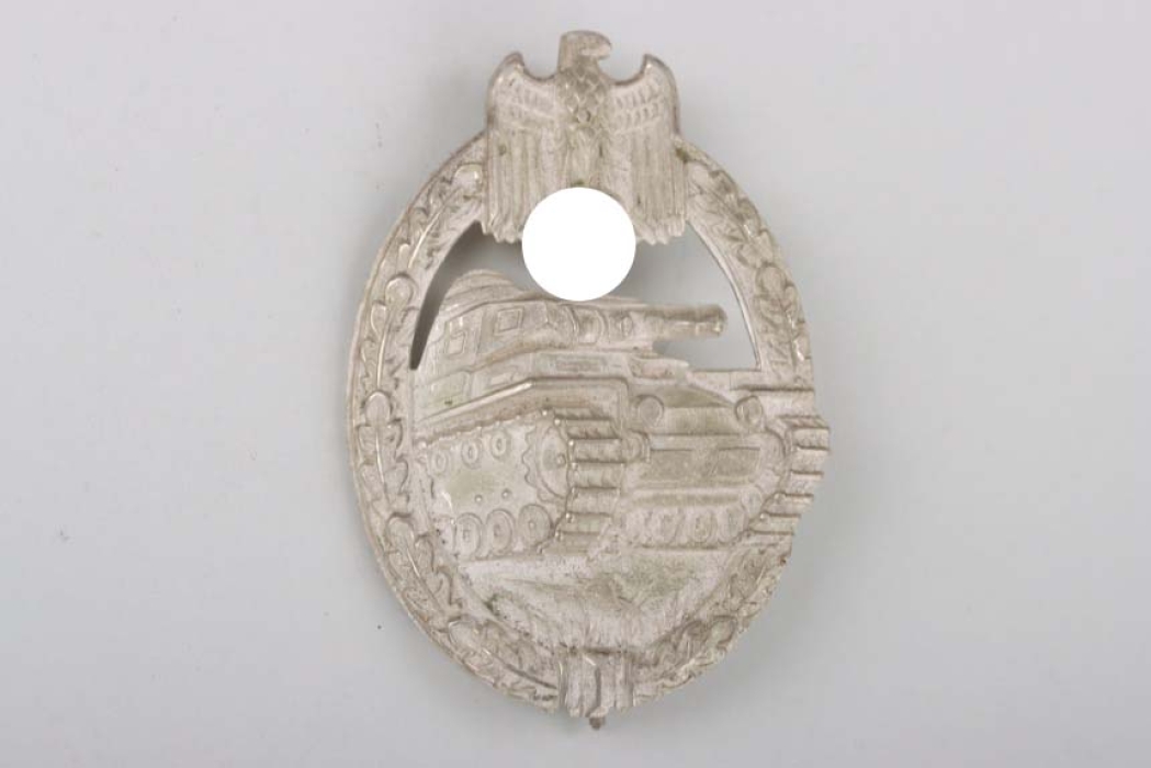 Tank Assault Badge in Silver "Juncker"