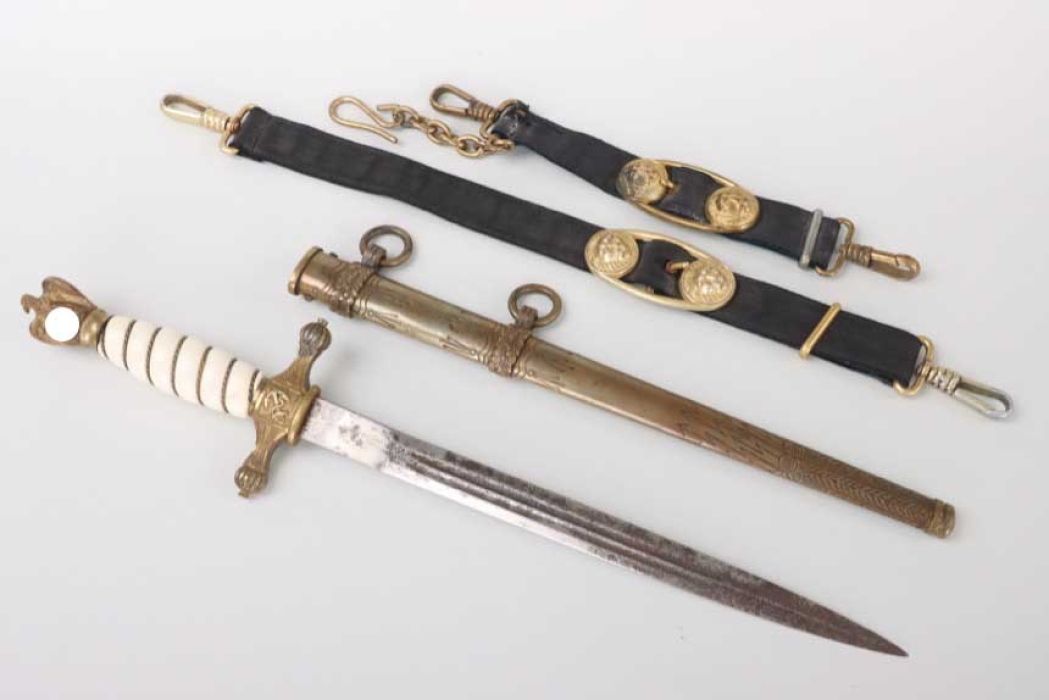 M38 Kriegsmarine officer's dagger with dagger hangers - P. Weyersberg