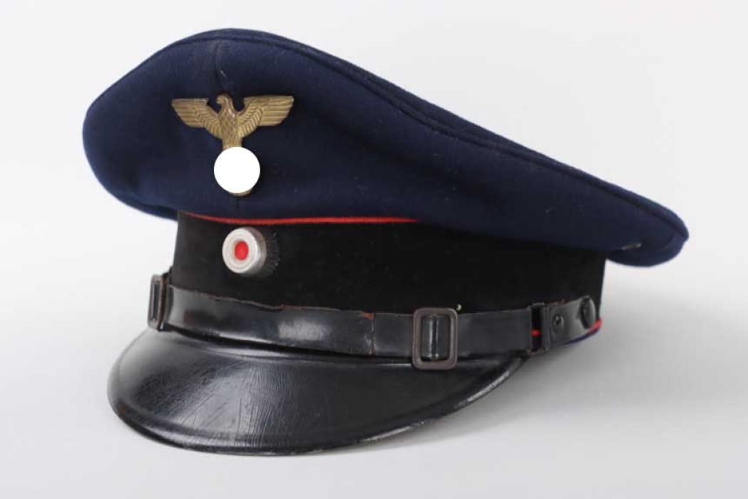 Railway visor cap