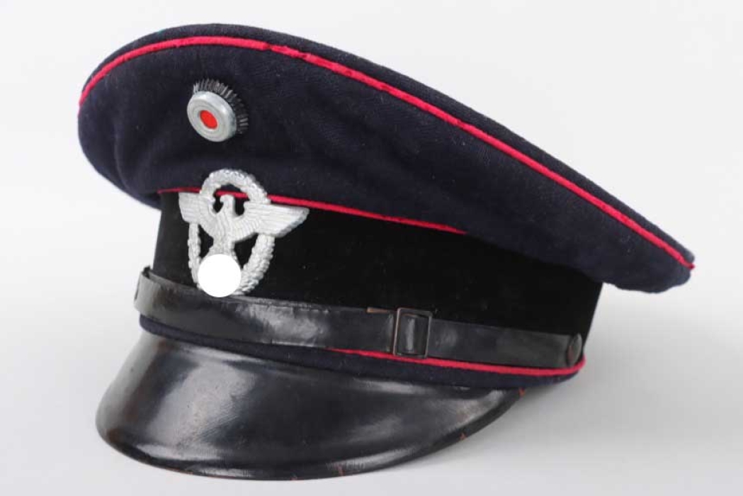 Fire brigade visor cap