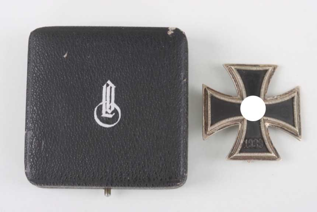 1939 Iron Cross 1st Class "Round 3" with LDO case