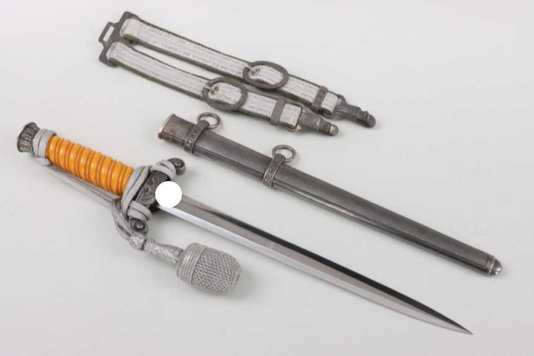 M35 Heer officer's dagger with hangers and portepee - Höller