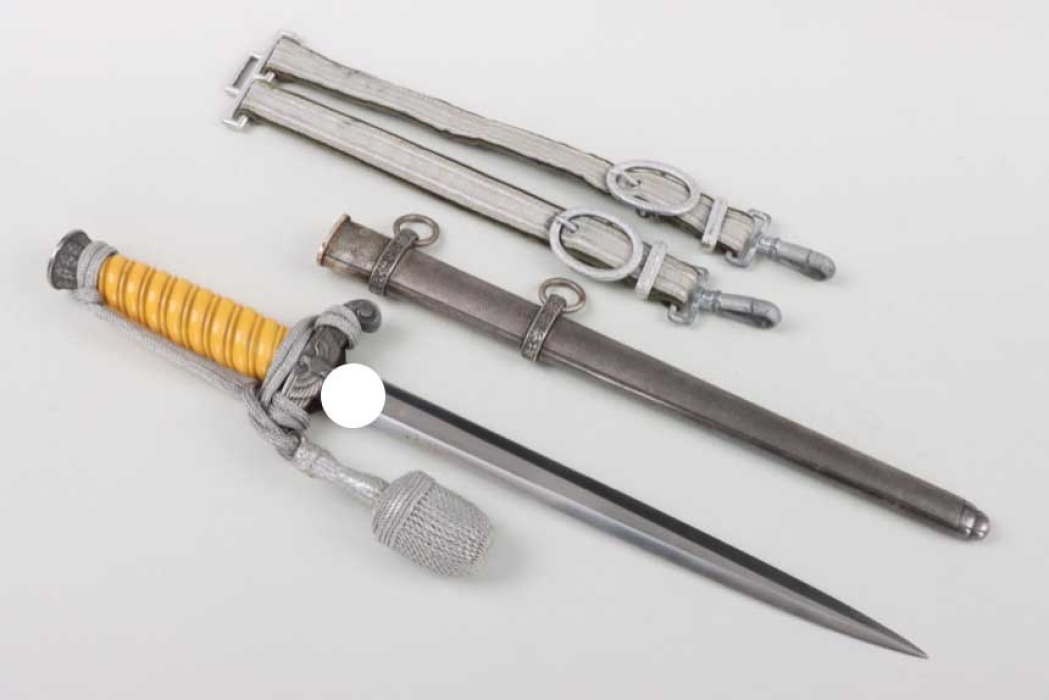 M35 Heer officer's dagger with hangers and portepee - FW Höller