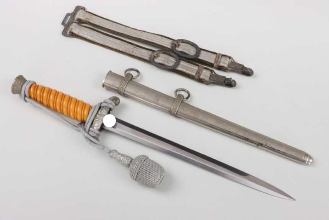 M35 Heer officer's dagger with hangers and portepee - Wingen