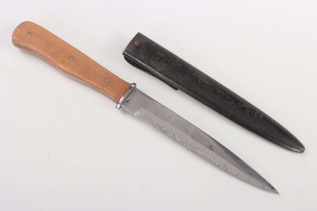 Wehrmacht trench knife