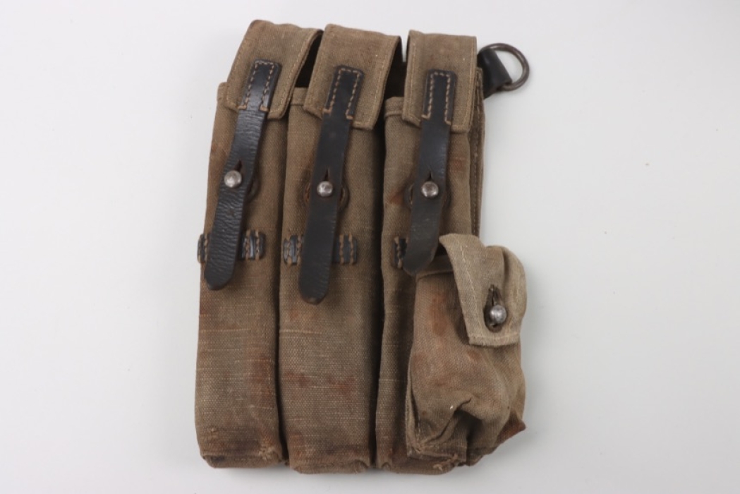 Wehrmacht MP38u40 pouch in grey canvas, « evg42 »