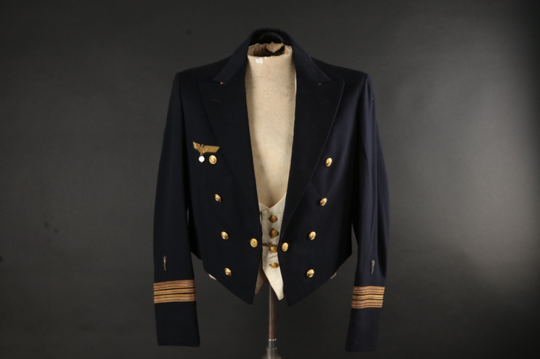 Kriegsmarine mess hall jacket with white vest - Below Water Weapons