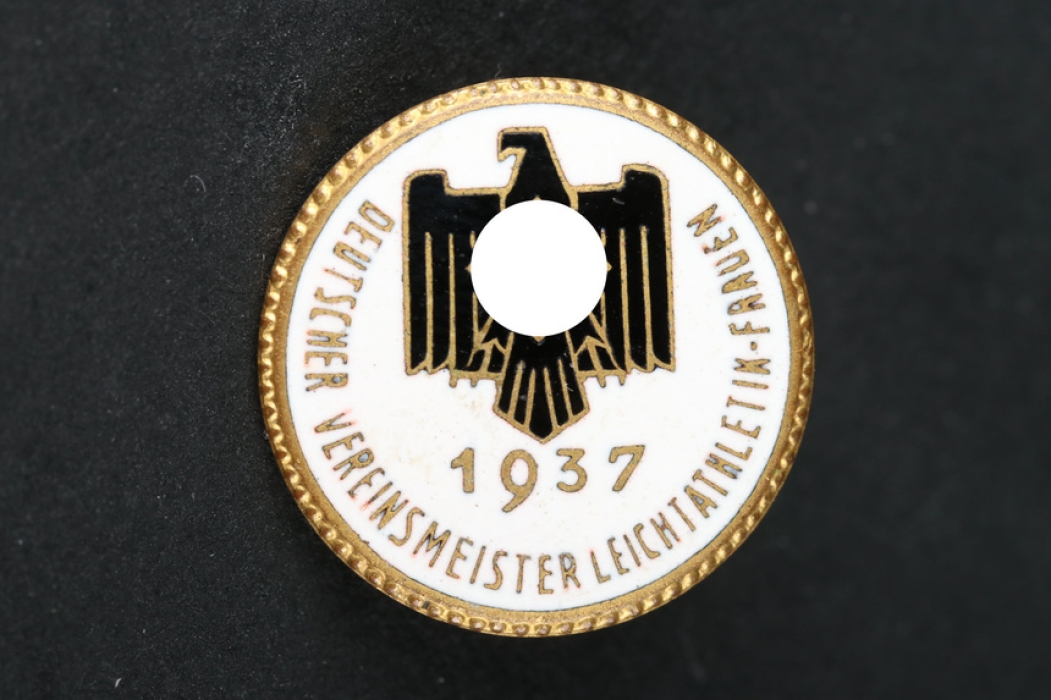 Badge “Deutscher Vereinsmeister Leichtathletik Frauen 1937”