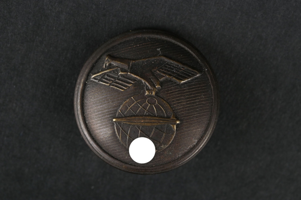 Zeppelin - Uniform Button