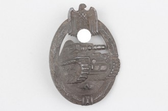 Tank Assault Badge in bronze - hollow